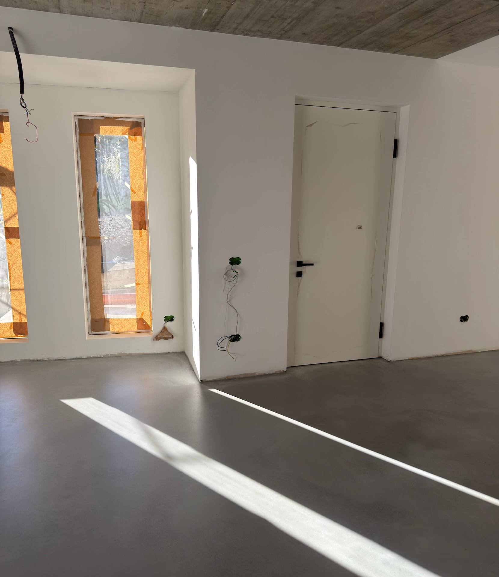 microcemento Architop, Smoke shade, soggiorno, cucina, bagno, Rovereto (TN)